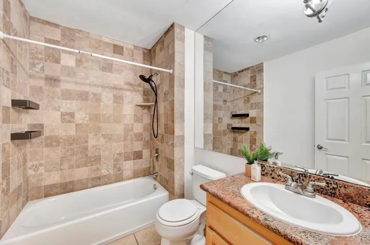 9860 Dale Avenue A7, Spring Valley, California 91977