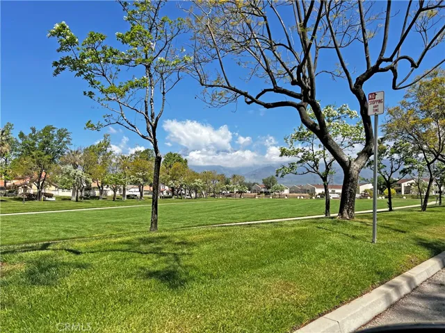 13497 Chrystal Court, Fontana, California 92336