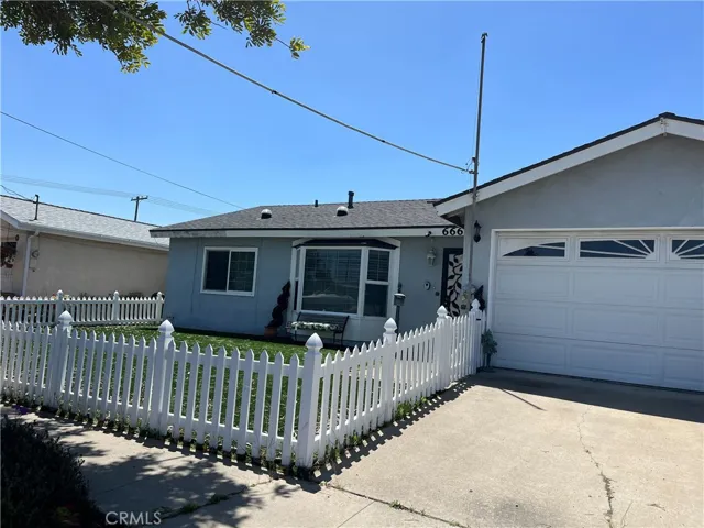 6661 Rockglen Avenue, San Diego, California 92111