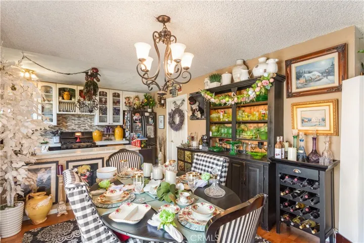 6661 Rockglen Avenue, San Diego, California 92111