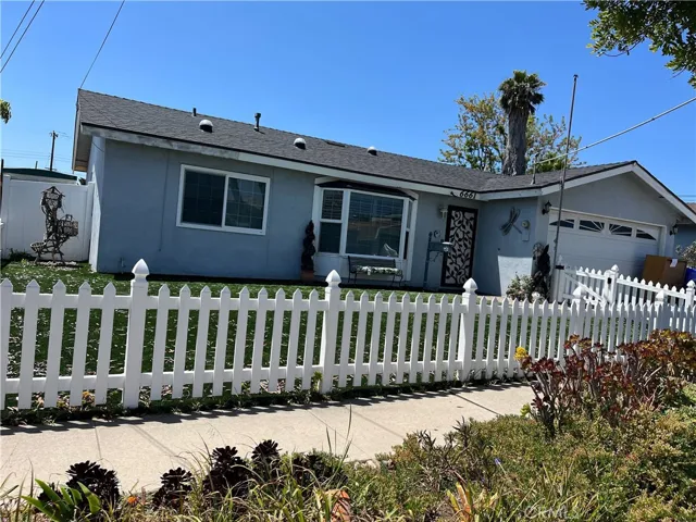 6661 Rockglen Avenue, San Diego, California 92111