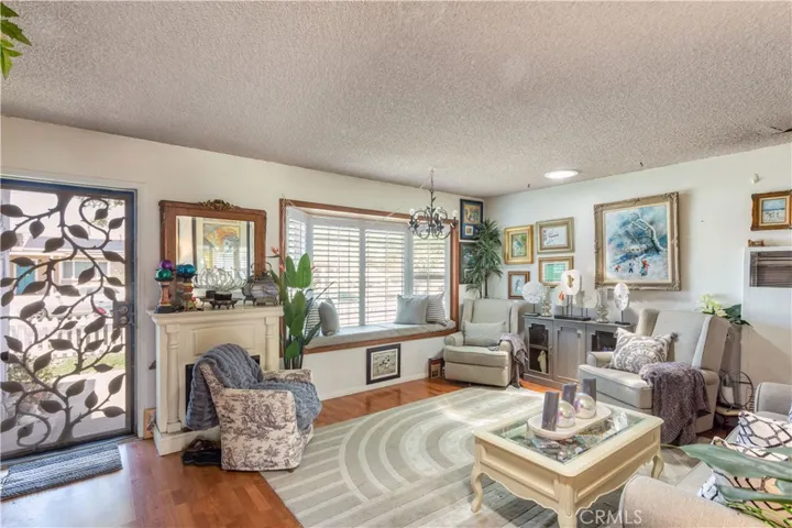 6661 Rockglen Avenue, San Diego, California 92111