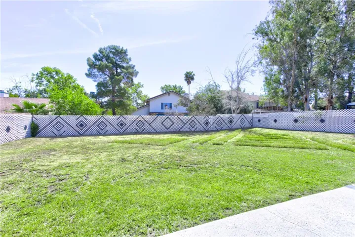 37472 Yorkshire Drive, Palmdale, California 93550