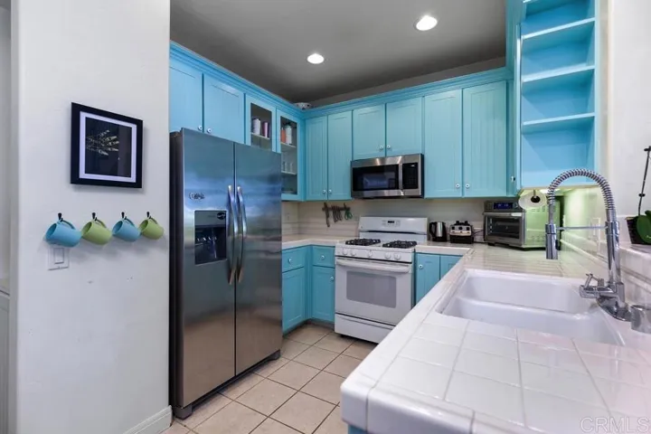 422 Brookes Avenue, San Diego, California 92103
