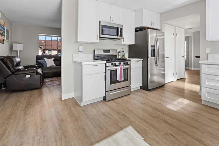 1421 Eastview Court, Oceanside, California 92056