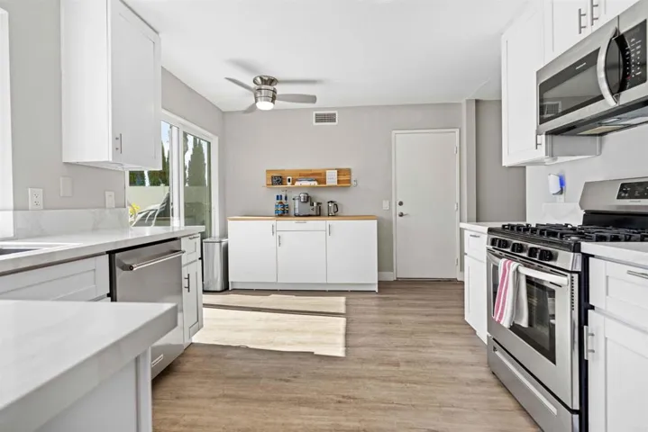 1421 Eastview Court, Oceanside, California 92056