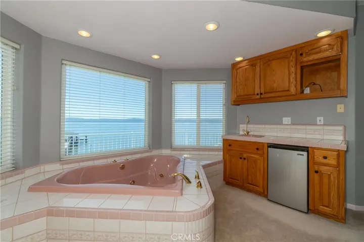 4497 E State Hwy 20, Nice, California 95464