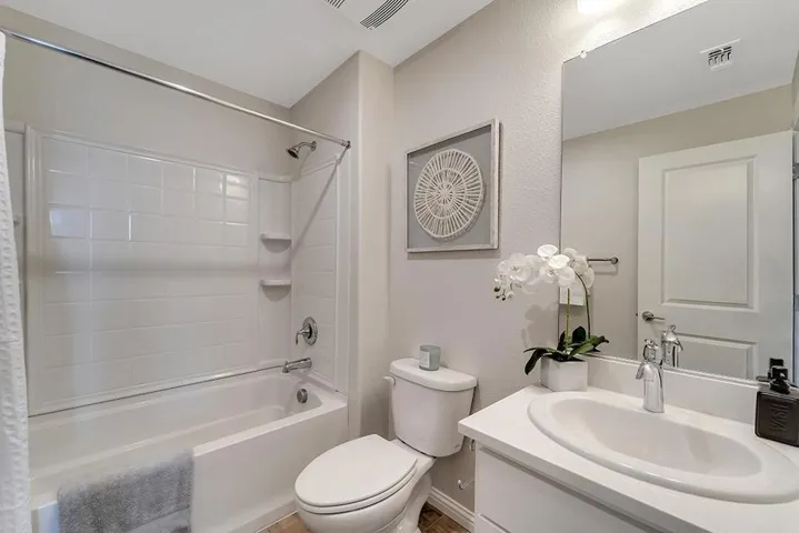 2027 Mahuron Circle, San Jose, California 95133