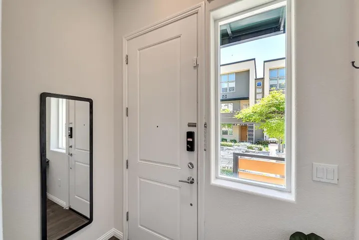 2027 Mahuron Circle, San Jose, California 95133