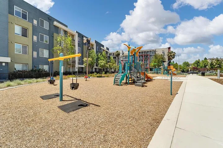 2027 Mahuron Circle, San Jose, California 95133