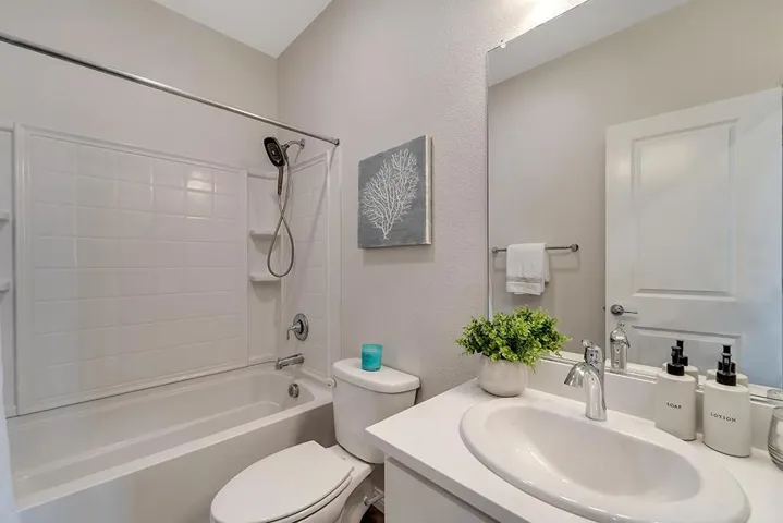 2027 Mahuron Circle, San Jose, California 95133