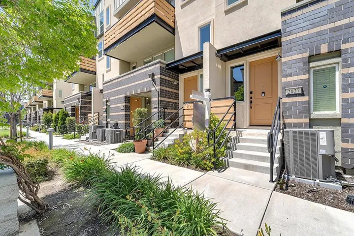 2027 Mahuron Circle, San Jose, California 95133