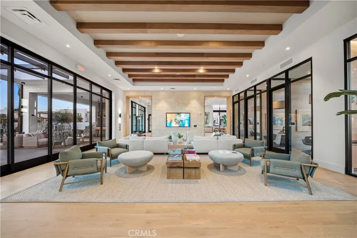 320 Riverbend, Lake Forest, California 92630