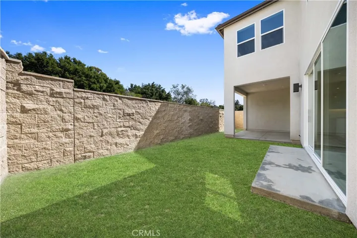 320 Riverbend, Lake Forest, California 92630