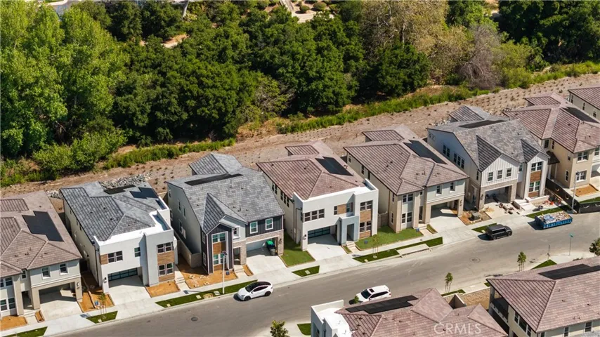 320 Riverbend, Lake Forest, California 92630
