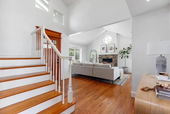 2145 Harbour Heights Rd, San Diego, California 92109