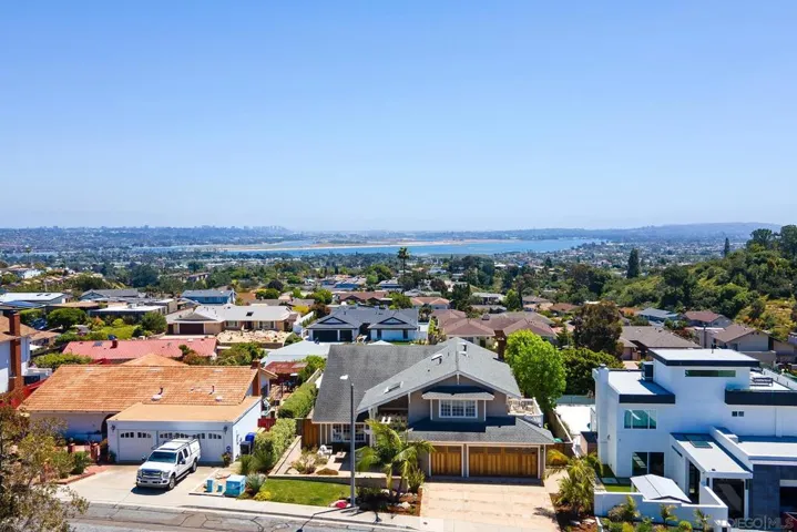 2145 Harbour Heights Rd, San Diego, California 92109