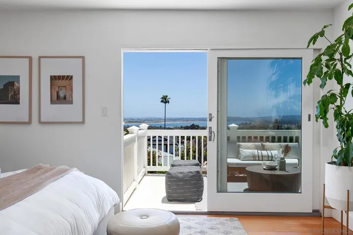 2145 Harbour Heights Rd, San Diego, California 92109