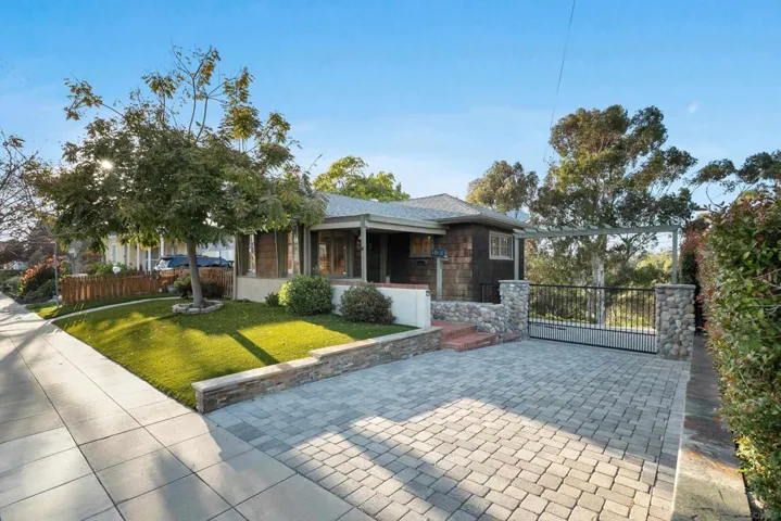 1018 Johnson Ave, San Diego, California 92103