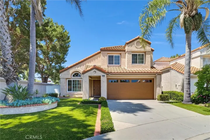 11 Salina, Irvine, California 92614