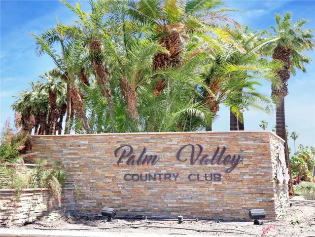 76673 Chrysanthemum Way, Palm Desert, California 92211