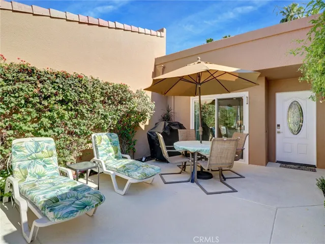 76673 Chrysanthemum Way, Palm Desert, California 92211