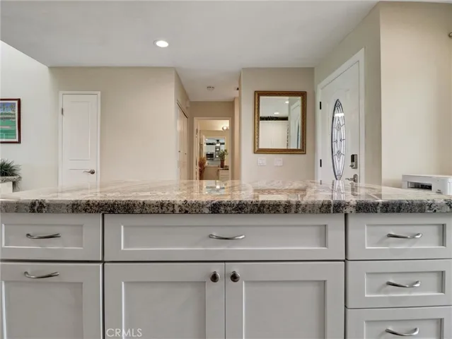 76673 Chrysanthemum Way, Palm Desert, California 92211