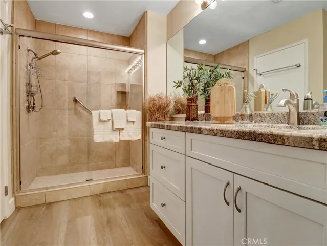 76673 Chrysanthemum Way, Palm Desert, California 92211
