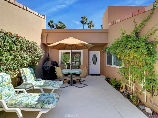 76673 Chrysanthemum Way, Palm Desert, California 92211