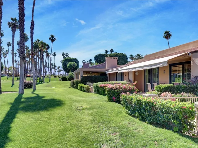 76673 Chrysanthemum Way, Palm Desert, California 92211