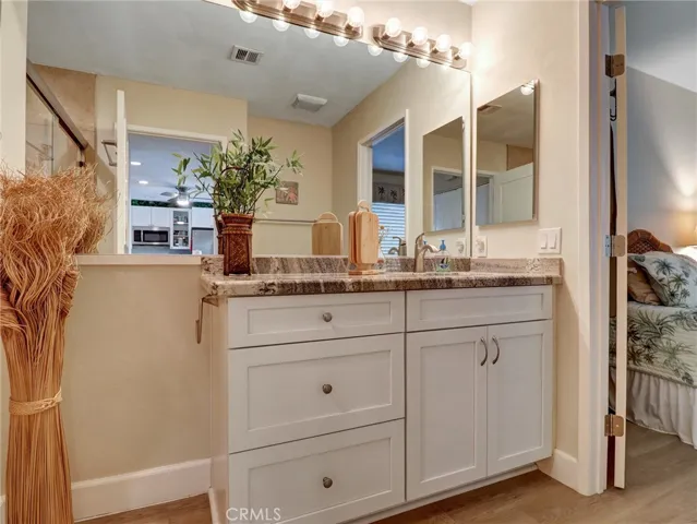 76673 Chrysanthemum Way, Palm Desert, California 92211