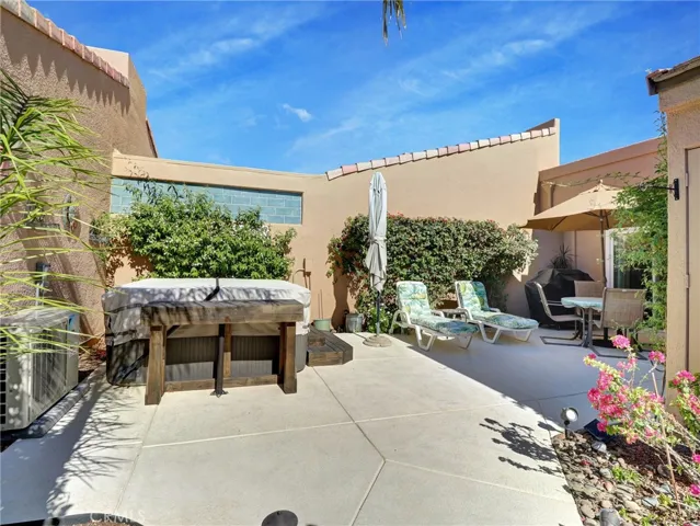 76673 Chrysanthemum Way, Palm Desert, California 92211