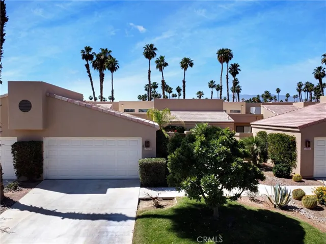 76673 Chrysanthemum Way, Palm Desert, California 92211