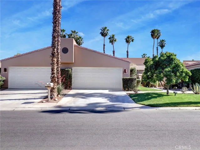 76673 Chrysanthemum Way, Palm Desert, California 92211