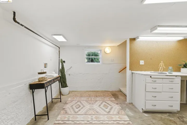 3800 Lakeshore Ave, Oakland, California 94610