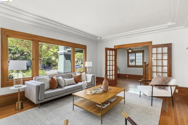 3800 Lakeshore Ave, Oakland, California 94610