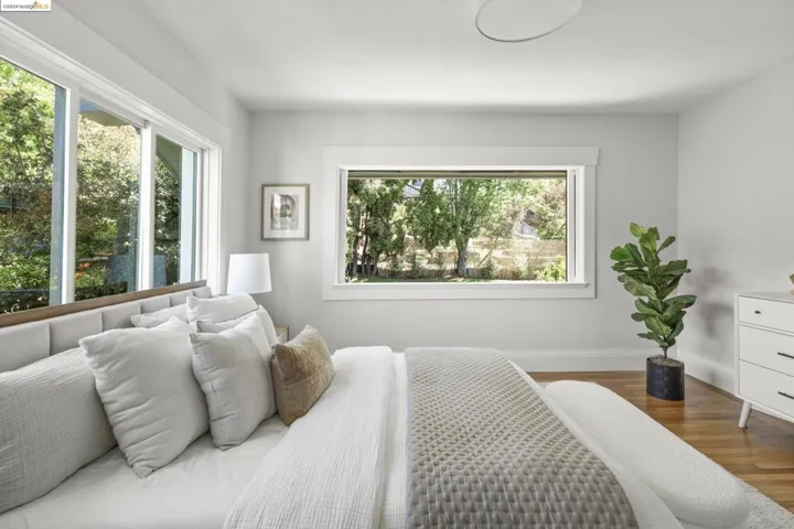 3800 Lakeshore Ave, Oakland, California 94610