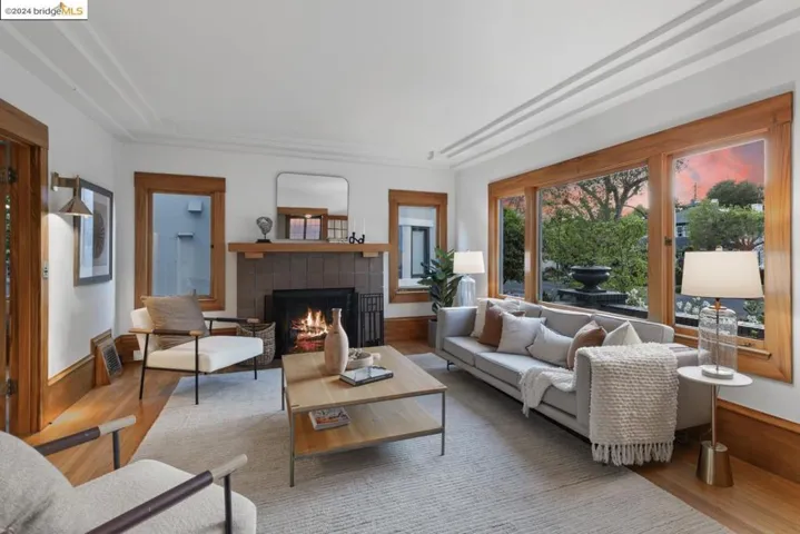 3800 Lakeshore Ave, Oakland, California 94610