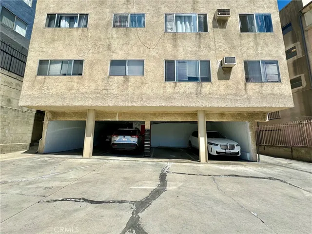 860 N Bunker Hill Avenue, Los Angeles, California 90012
