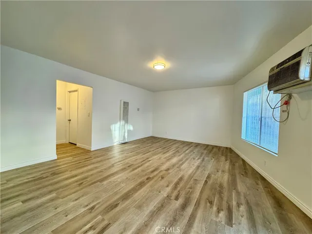 860 N Bunker Hill Avenue, Los Angeles, California 90012