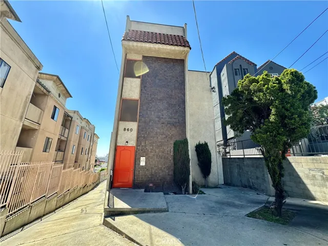 860 N Bunker Hill Avenue, Los Angeles, California 90012