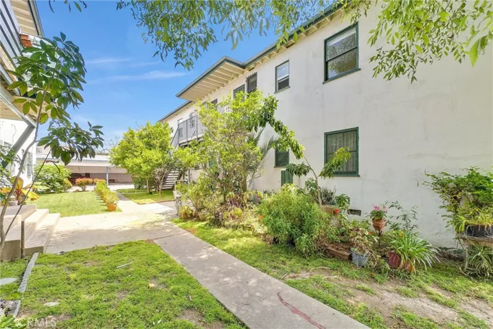 3459 Carmona Avenue, Los Angeles, California 90016