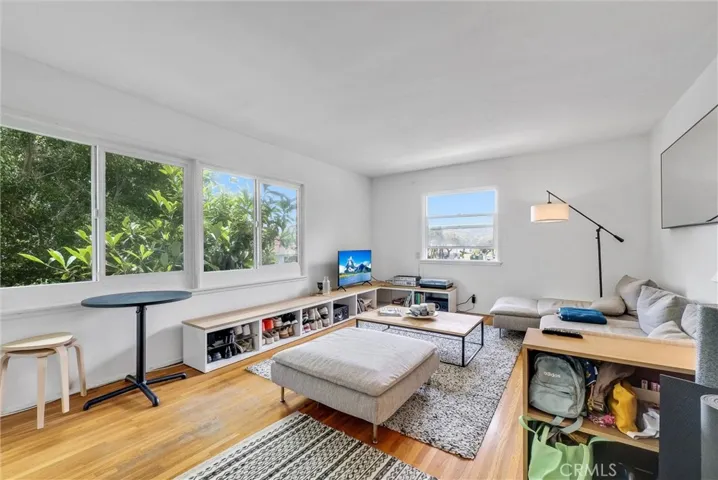 3459 Carmona Avenue, Los Angeles, California 90016