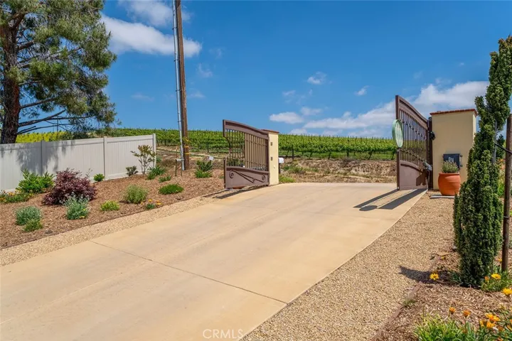 40923 Newton Avenue, Temecula, California 92591