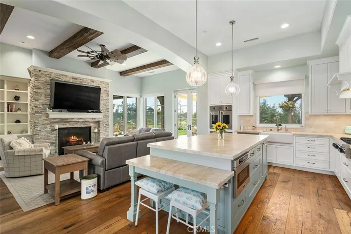 40923 Newton Avenue, Temecula, California 92591