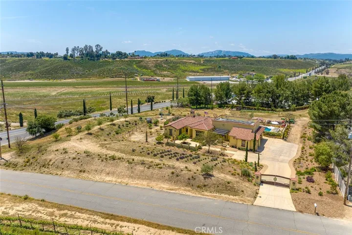 40923 Newton Avenue, Temecula, California 92591