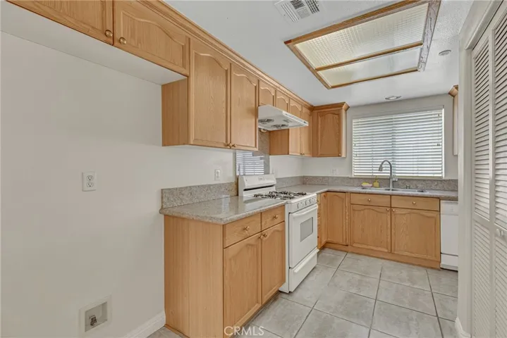 11139 Elliott Avenue A, El Monte, California 91733