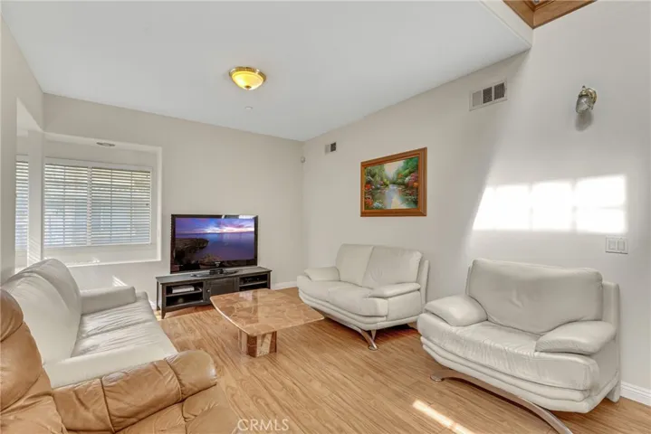 11139 Elliott Avenue A, El Monte, California 91733