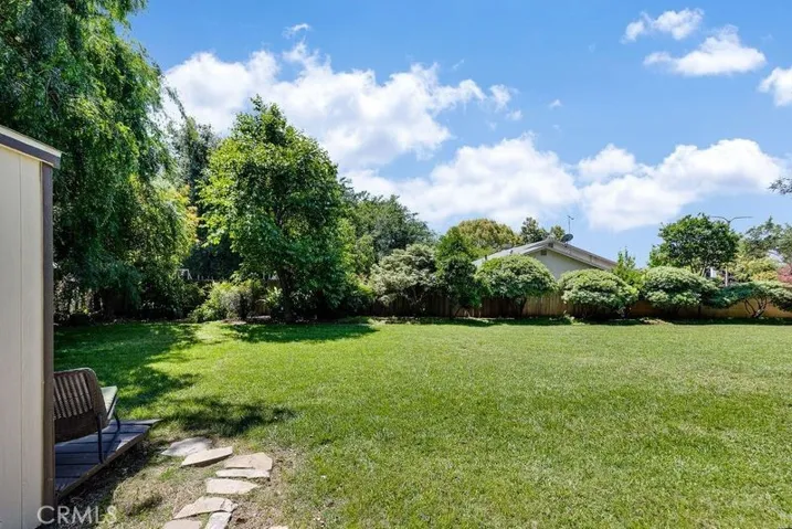 460 W Bennett Avenue, Glendora, California 91741
