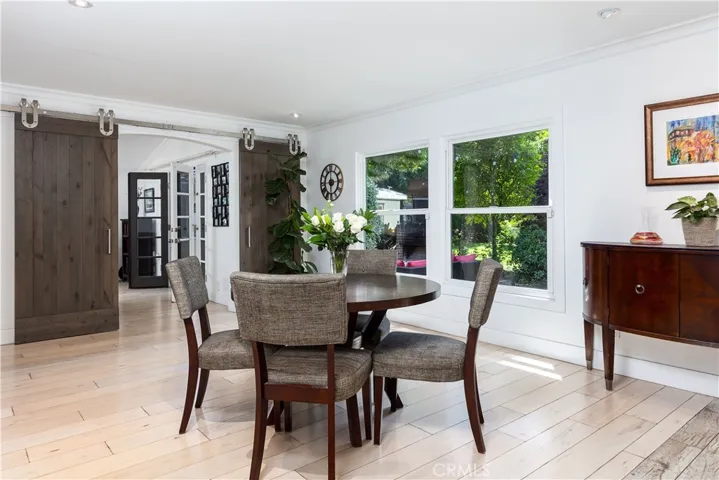 460 W Bennett Avenue, Glendora, California 91741